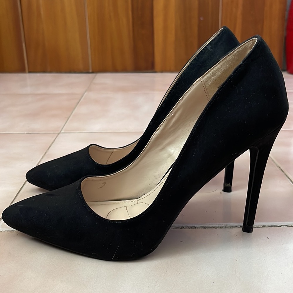 Black Pumps Heels